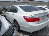 HONDA ACCORD HYBRID 1HGCR6F3XFA001779 снимка