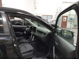 Toyota Corolla Cross Xle 7MUEAABG8RV083003 снимка