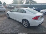 VOLVO S60 T5/T5 PLATINUM/T5 PREMIER/T5 PREMIER PLUS YV1612FS1D2180461 fotografie