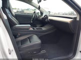 Tesla Model Y Performance Dual Motor All-Wheel Drive/Standard Range Rear-Wheel Drive 5YJYGAED0MF176005 photo