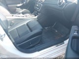 MERCEDES-BENZ CLA 250 WDDSJ4EB7JN694154 снимка