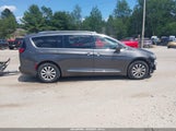 Chrysler Pacifica Touring L 2C4RC1BG5KR651681 снимка