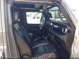Jeep Wrangler Unlimited Sahara Altitude 4X4 1C4HJXEGXMW584263 fotografie
