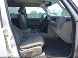 JEEP COMMANDER SPORT 1J8HH48K89C550446 снимка