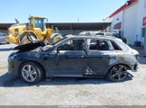 Audi Q3 Premium Plus 45 Tfsi S Line Quattro Tiptronic WA1EECF3XN1061331 photo