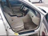 TOYOTA AVALON XL 4T1BF28B01U114773 снимка