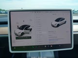 Tesla Model Y 7SAYGDEE0PA178495 снимка