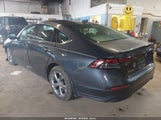 Honda Accord Ex 1HGCY1F30RA055490 fotografie