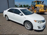 TOYOTA CAMRY HYBRID XLE 4T1BD1FK3CU053909 снимка