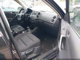 VOLKSWAGEN TIGUAN SE/SEL WVGBV75N99W502051 снимка