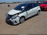 TOYOTA YARIS LE VNKKTUD36GA056659 fotografie