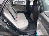 HYUNDAI SONATA PLUG-IN HYBRID KMHE14L22KA093782 photo