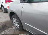 TOYOTA SIENNA LE 5TDZA23C04S105873 снимка