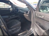 Volkswagen Atlas Cross Sport 2.0T Se W/Technology 1V2JE2CA8RC255365 снимка
