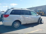 TOYOTA SIENNA XLE 5TDYK4CC3AS294129 снимка