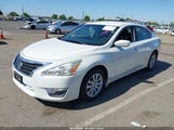 NISSAN ALTIMA 2.5 S 1N4AL3AP8FC180981 снимка