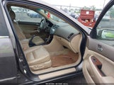 HONDA ACCORD 3.0 EX 1HGCM66547A006199 снимка