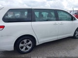 TOYOTA SIENNA BASE V6 5TDZK3DCXBS117074 снимка