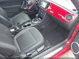 Volkswagen Beetle 2.5L 3VWJP7AT6CM634168 снимка