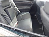 TOYOTA COROLLA SE 2T1BURHE8JC965083 снимка
