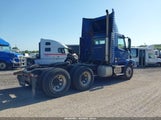 VOLVO VN VNM 4V4MC9EG5EN165169 снимка