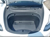 TESLA MODEL 3 STANDARD RANGE PLUS REAR-WHEEL DRIVE/STANDARD RANGE REAR-WHEEL DRIVE 5YJ3E1EA7LF598986 fotografie