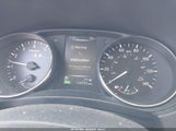 NISSAN ROGUE SV JN8AT2MV4HW266583 снимка