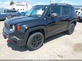 Jeep Renegade Trailhawk 4X4 ZACCJBCB8JPG77909 fotografie