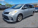 Toyota Sienna L 7 Passenger 5TDZZ3DC8JS898929 снимка