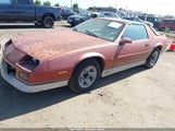 Chevrolet Camaro 1G1FP21E5JL147483 снимка