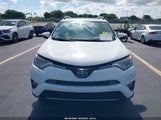 TOYOTA RAV4 XLE JTMWFREV7JD113293 снимка