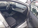 TOYOTA COROLLA LE 5YFEPMAE7NP359748 снимка