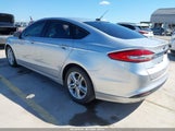 Ford Fusion Se 3FA6P0HD2JR224181 снимка