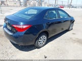 TOYOTA COROLLA LE 5YFBURHE7HP710208 снимка