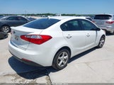 KIA FORTE LX KNAFX4A66F5340908 снимка