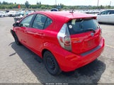 Toyota Prius C Three JTDKDTB30E1076633 снимка