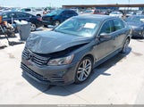 Volkswagen Passat 1.8T R-Line 1VWDT7A3XHC071966 photo