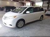 TOYOTA SIENNA LE 7 PASSENGER 5TDJZ3DC4HS180642 снимка