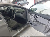 HYUNDAI ELANTRA GLS 5NPDH4AE8DH252860 снимка