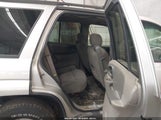 CHEVROLET TRAILBLAZER LS 1GNDT13S042104839 снимка