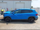 Volkswagen Taos 1.5T Se 3VVWX7B2XNM061875 photo
