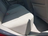 TOYOTA COROLLA LE 5YFBU4EE7DP203732 снимка