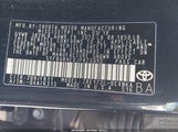 TOYOTA COROLLA LE 5YFBURHE0JP823312 снимка