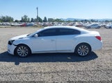 Buick Lacrosse Leather 1G4GB5G39GF133641 снимка