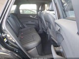 Audi Q4 E-Tron Premium Plus 55 Quattro WA1LUBFZXRP049711 fotografie