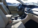 HONDA ACCORD LX 1HGCR2F38FA227909 снимка