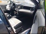Toyota Rav4 Xle JTMRFREV1HJ139171 снимка