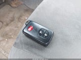 TOYOTA PRIUS THREE JTDKN3DU5C1488675 снимка