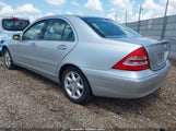 MERCEDES-BENZ C 240 WDBRF61J42F280245 снимка