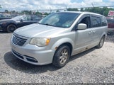 CHRYSLER TOWN & COUNTRY TOURING 2A4RR5DG7BR765968 снимка